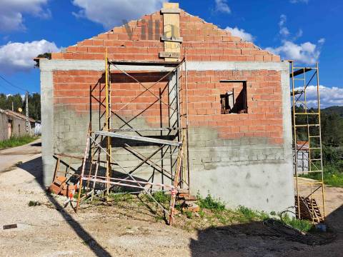 Moradia Rústica T3 Venda em Olalhas,Tomar