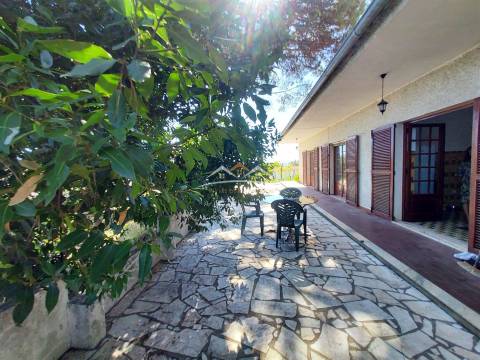 Moradia T4 Venda em Madalena e Beselga,Tomar