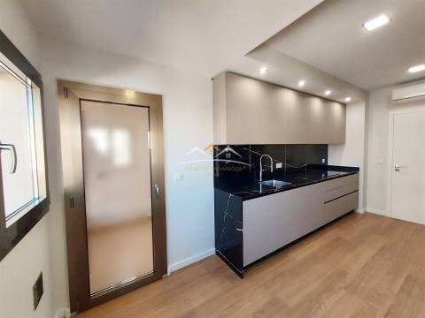 Apartamento T4 Venda em Tomar (São João Baptista) e Santa Maria dos Olivais,Tomar