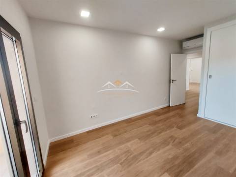 Apartamento T4 Venda em Tomar (São João Baptista) e Santa Maria dos Olivais,Tomar
