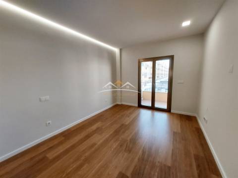 Apartamento T4 Venda em Tomar (São João Baptista) e Santa Maria dos Olivais,Tomar