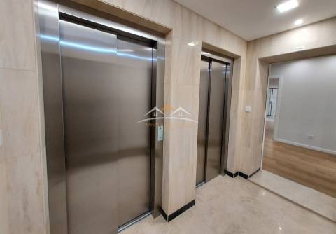 Apartamento T4 Venda em Tomar (São João Baptista) e Santa Maria dos Olivais,Tomar