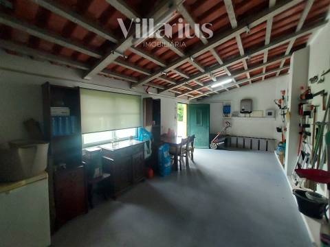 Moradia com jardim e churrasqueira a 10 minutos de Tomar