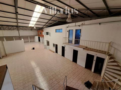 Pavilhão para industria e/ou armazém