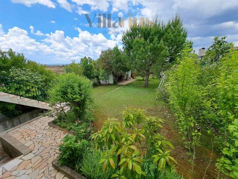 Moradia T4 em São Pedro de Tomar