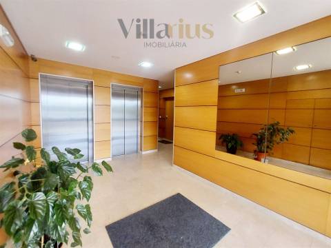 Apartamento T2 c/ garagem em Tomar | Villarius Imobiliária
