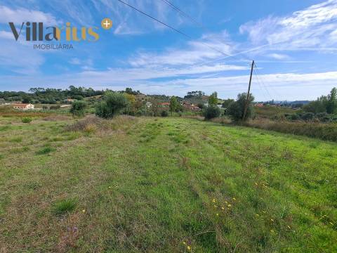 Terreno com viabilidade de construção a 5 min de Tomar