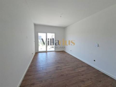 Apartamento T3 com Garagem no The Best Residence | Entroncamento – Villarius