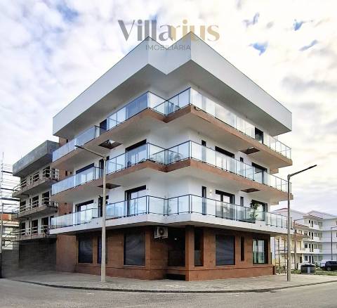 Apartamento T2 na Praia da Consolação