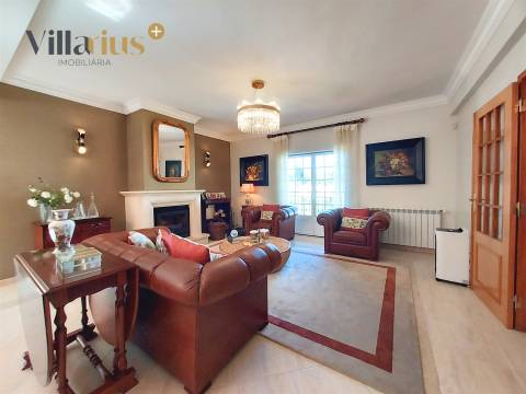 Moradia T5 de Luxo com Piscina e Vista para o Convento de Cristo – Tomar