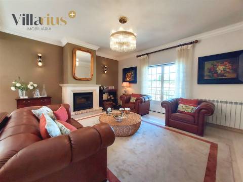 Moradia T5 de Luxo com Piscina e Vista para o Convento de Cristo – Tomar