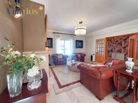 Moradia T5 de Luxo com Piscina e Vista para o Convento de Cristo – Tomar