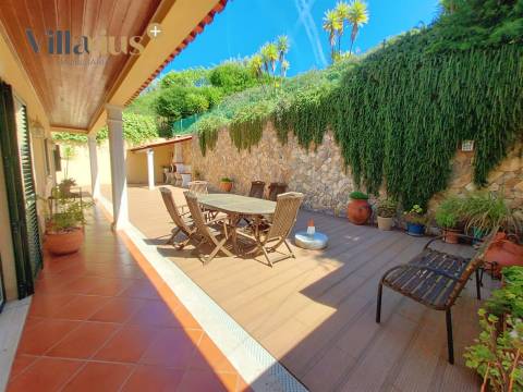 Moradia T5 de Luxo com Piscina e Vista para o Convento de Cristo – Tomar