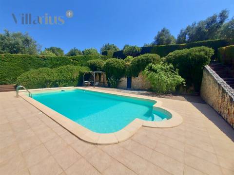 Moradia T5 de Luxo com Piscina e Vista para o Convento de Cristo – Tomar