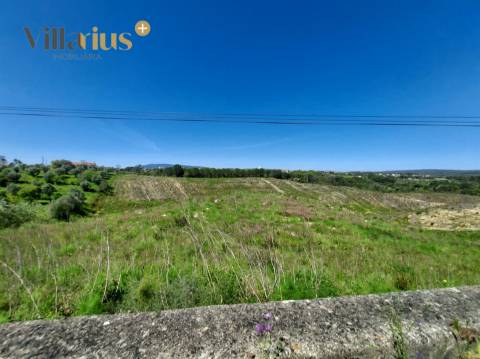 Terreno p/ Investimento - Viabilidade de Construção