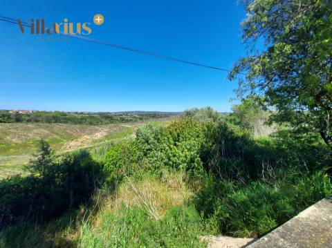 Terreno p/ Investimento - Viabilidade de Construção