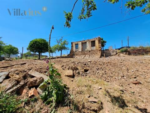 Terreno Urbano com Vista e Acesso Rápido a Tomar | Villarius Imobiliária