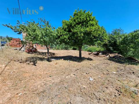 Terreno Urbano com Vista e Acesso Rápido a Tomar | Villarius Imobiliária