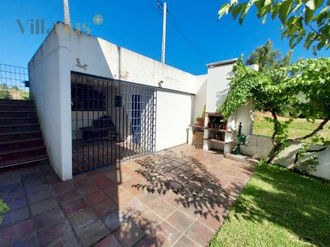 Moradia T4 senhorial c/ terreno entre Tomar e Fátima