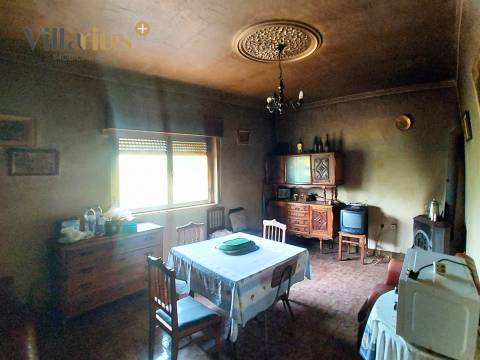 Moradia com terreno em Tomar — 13.800 m² e pomar