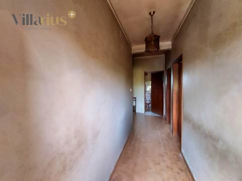 Moradia com terreno em Tomar — 13.800 m² e pomar