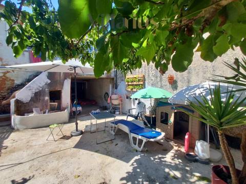 Moradia T2 em Reabilitação a 5 Minutos de Tomar – Villarius