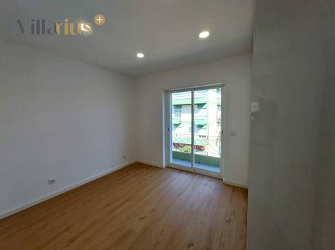 Apartamento T2 a estrear para arrendamento no centro da cidade