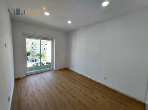 Apartamento T2 a estrear para arrendamento no centro da cidade