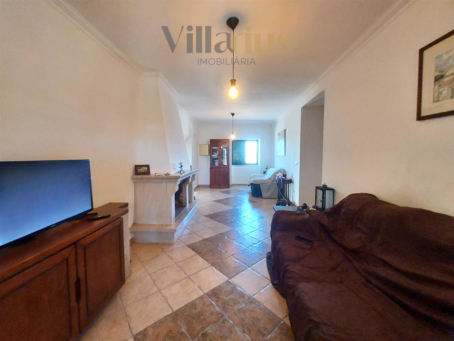 Moradia T3+1 a 1 km do centro histórico de Tomar