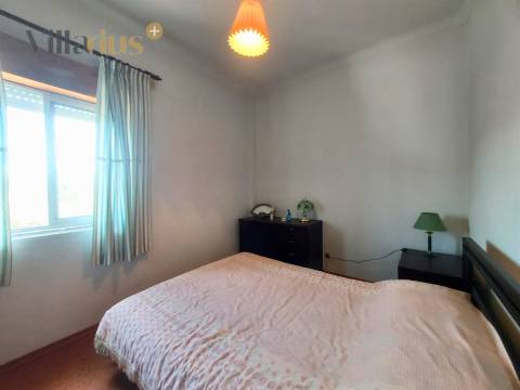 Moradia T3+1 à Venda em Tomar – Espaço e Natureza