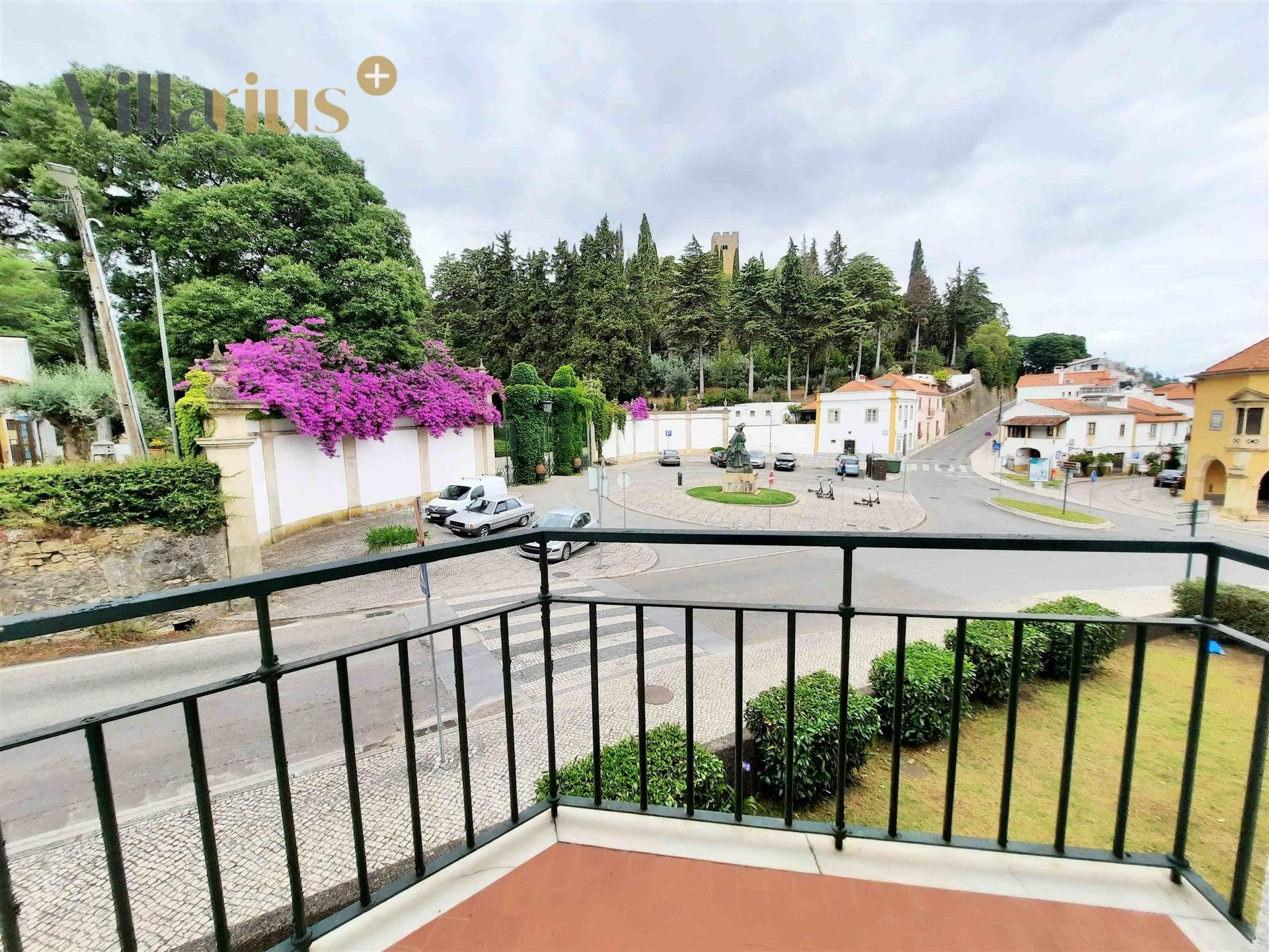 Apartamento T3 em Tomar com Vista para Mata dos Sete Montes