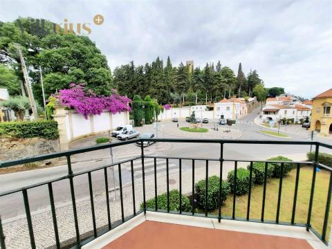 Apartamento T3 em Tomar com Vista para Mata dos Sete Montes