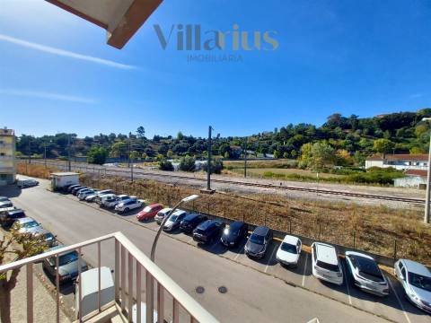 Apartamento T2 Remodelado em Tomar – Conforto e Localização