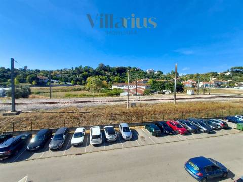 Apartamento T2 Remodelado em Tomar – Conforto e Localização