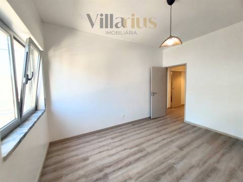 Apartamento T2 Remodelado em Tomar – Conforto e Localização