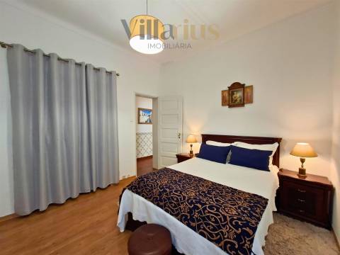 Apartamento T4 Remodelado na Zona Histórica de Tomar