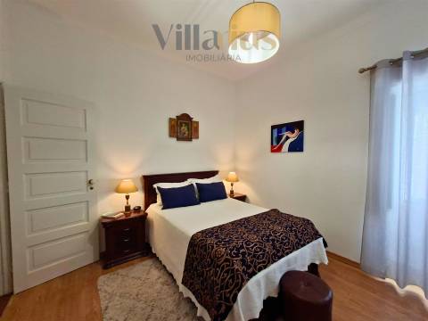 Apartamento T4 Remodelado na Zona Histórica de Tomar