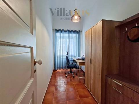 Apartamento T4 Remodelado na Zona Histórica de Tomar