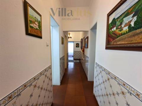 Apartamento T4 Remodelado na Zona Histórica de Tomar