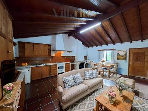 Moradia Térrea com Terreno Extenso a 3 min de Alverangel