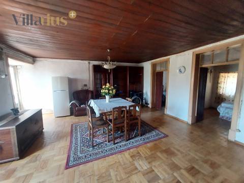 Moradia T3 com Terreno em Tomar | 18.760 m²