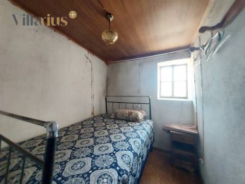 Moradia T3 com Terreno em Tomar | 18.760 m²