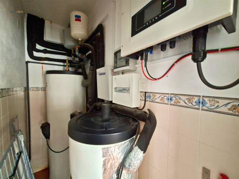 Moradia Térrea com Piscina e Terreno em São Pedro de Tomar | Villarius