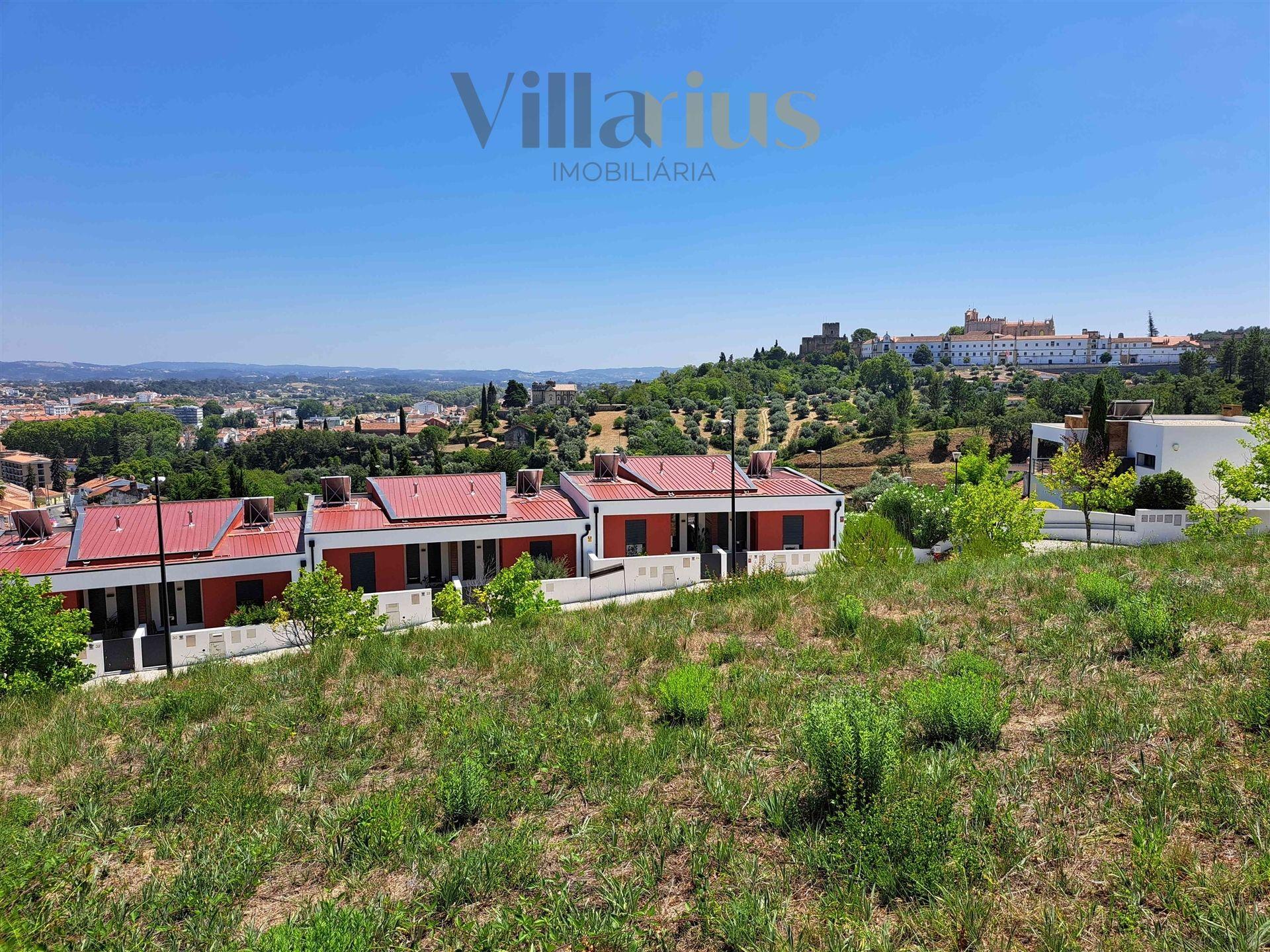 Lote para moradia unifamiliar em Tomar