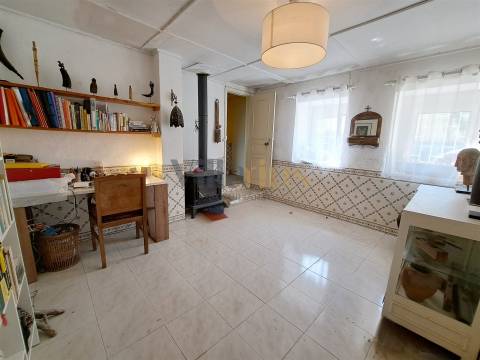 Moradia térrea T3 para Venda em Serra e Junceira, Tomar