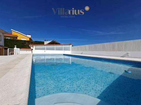 Moradia de Luxo V3+1 com Piscina e Jardim Privativo