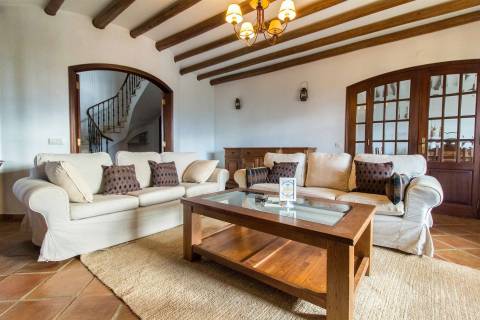 Fantástica Villa na Galé, com vista mar