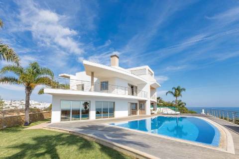 Fantástica Moradia com uma deslumbrante vista mar - Albufeira