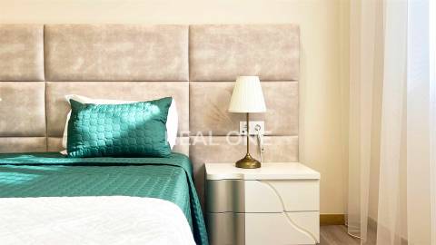 Apartamento T1 + 1 com vistas para o Mar e Marina