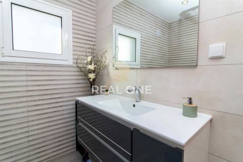 Exclusivo - Moradia moderna  com detalhes Exclusivos e Piscina Privada próxima da cidade